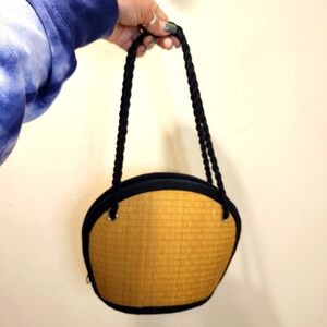 Baskets of Cambodia Straw bucket bag summer bag